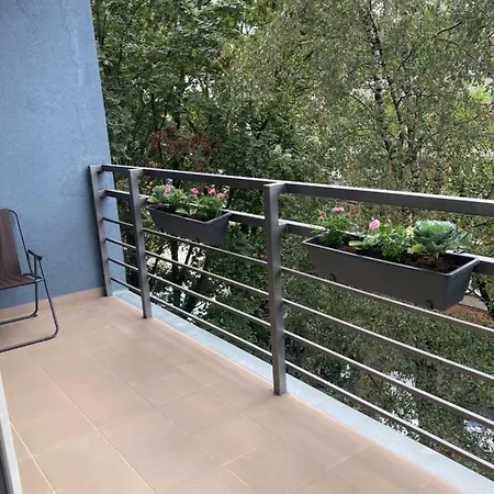 Dzelzavas 19/3 Apartament *